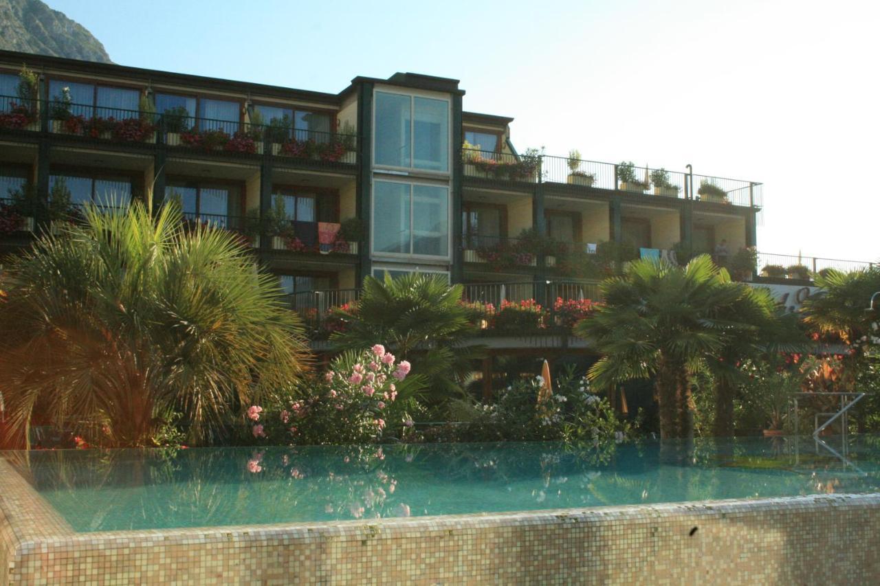 Hotel Alexander Limone sul Garda Luaran gambar