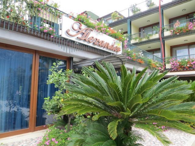 Hotel Alexander Limone sul Garda Luaran gambar