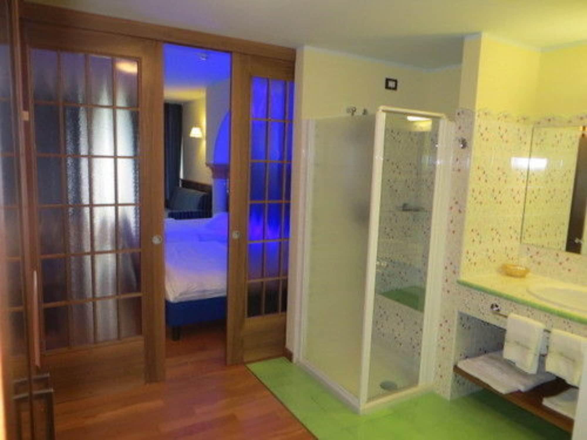 Hotel Alexander Limone sul Garda Luaran gambar