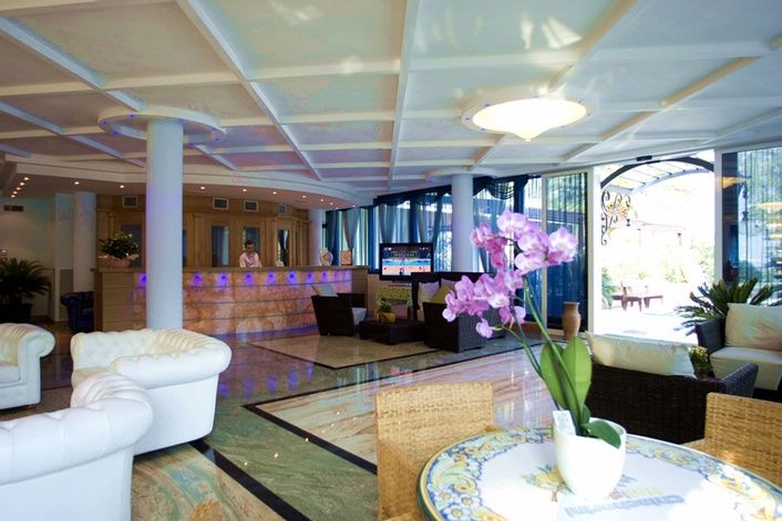 Hotel Alexander Limone sul Garda Luaran gambar